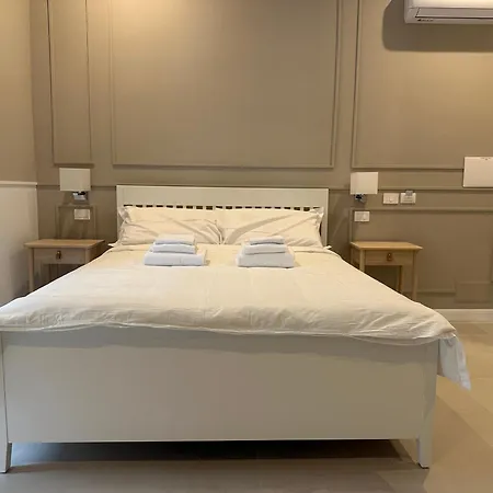 Terrazza Carbonara * Napoli