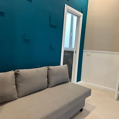 Konukevi Terrazza Carbonara Napoli