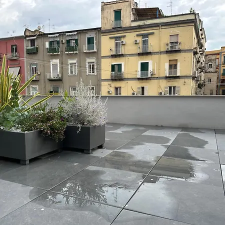 Konukevi Terrazza Carbonara