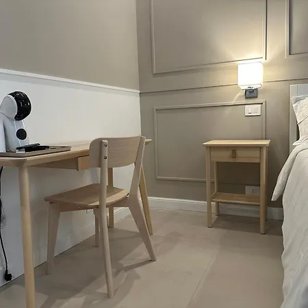 Konukevi Terrazza Carbonara Napoli