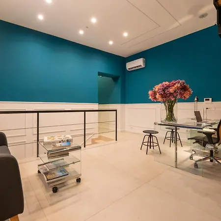 Terrazza Carbonara Konukevi