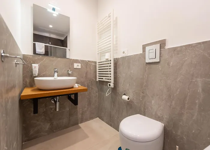 Terrazza Carbonara * Napels